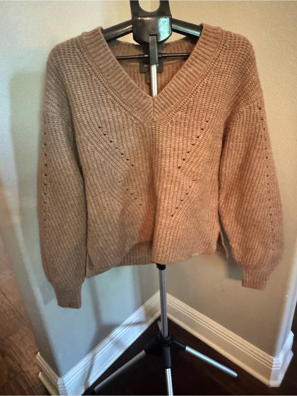 Ariat V-Neck Knit Sweater in Camel Brown